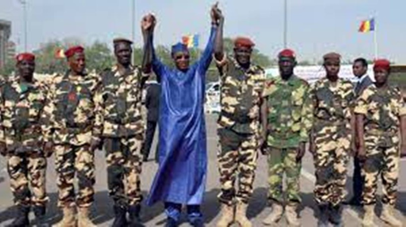 Tchad : Idriss Déby Itno, le chef de guerre devenu "gendarme du Sahel"