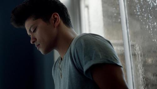 Bruno Mars perd sa mère brutalement