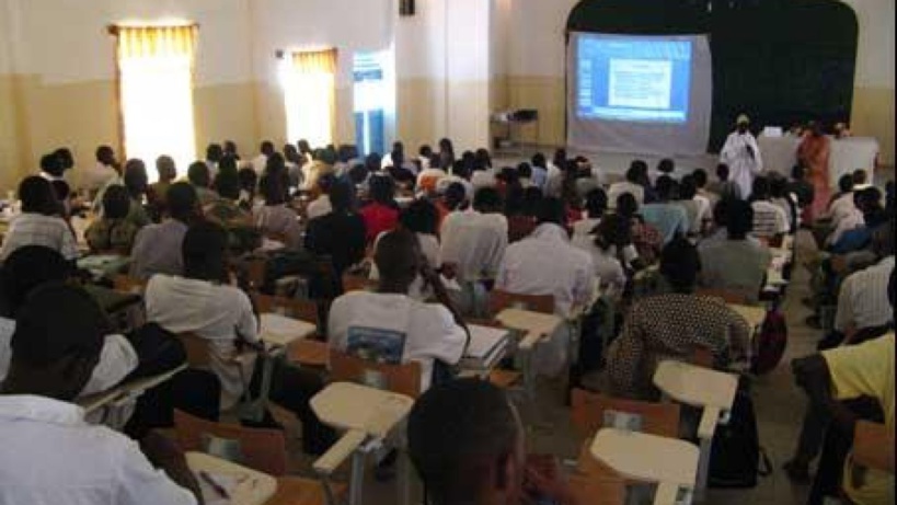 L’UVS étouffe avec 50 000 étudiants, liste ses maux et met en garde le ministre Cheikh Oumar Anne