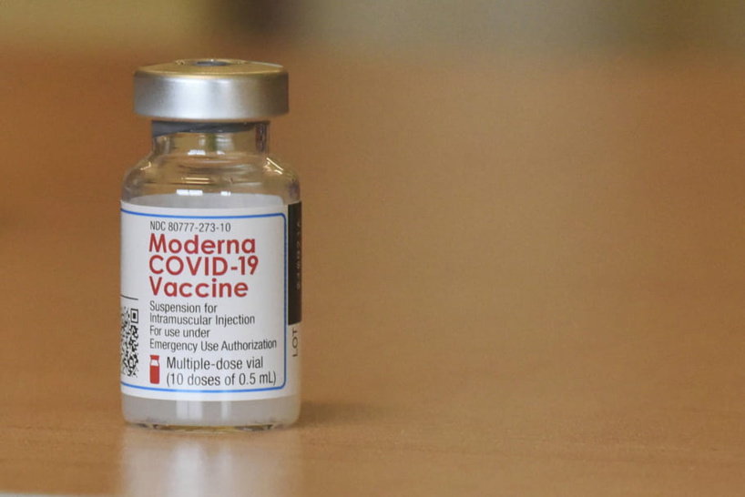 L'OMS donne son homologation d'urgence au vaccin contre le Covid de Moderna