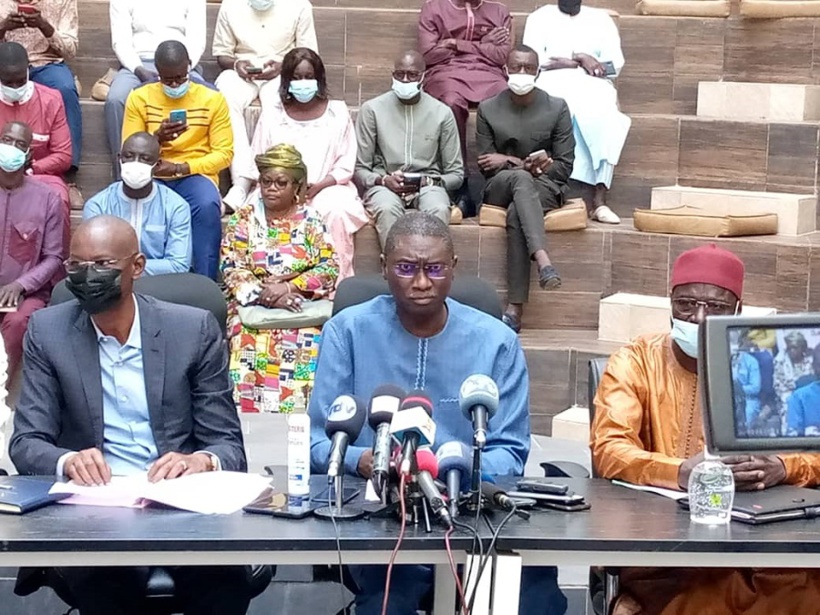 Arrêt de la CEDEAO sur le parrainage : " La Cour viole le principe de l'autonomie politique et constitutionnelle" (Ismaila Madior Fall) Arrêt de la CEDEAO sur le parrainage : " La Cour viole le principe de l'autonomie politique et constitutionnelle" (Ismaila Madior Fall)