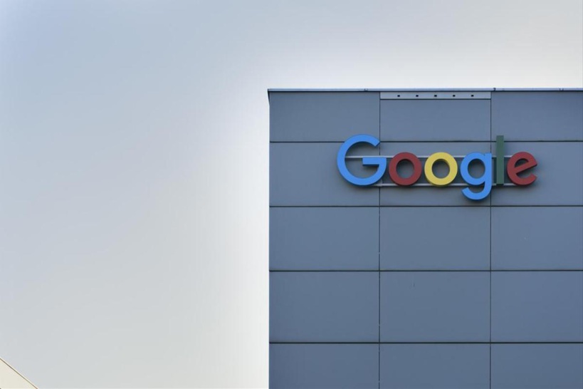 Italie: 100 millions d'euros d'amende à Google pour abus de position dominante