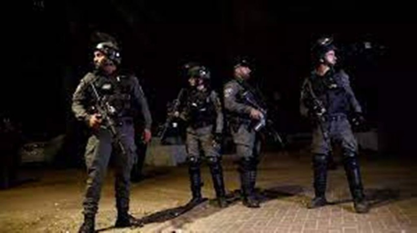 Israël pillonne Gaza alors que le conflit meurtrier s'aggrave Israël pillonne Gaza alors que le conflit meurtrier s'aggrave