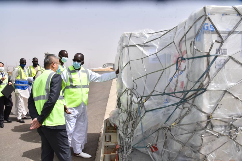 Le ministère de la Santé a réceptionné 300 000 doses de vaccins Sinopharm ce vendredi Le ministère de la Santé a réceptionné 300 000 doses de vaccins Sinopharm ce vendredi
