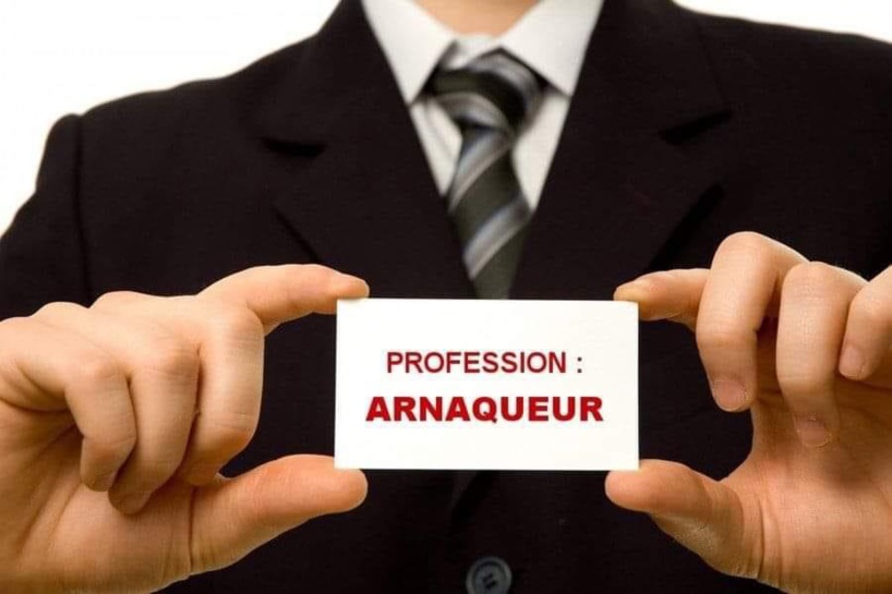 Arnaques dans les e-Tontines: comment les femmes sénégalaises jettent des millions en ligne Arnaques dans les e-Tontines: comment les femmes sénégalaises jettent des millions en ligne