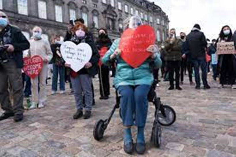 Danemark: des milliers de personnes manifestent pour soutenir les Syriens menacés d'expulsion Danemark: des milliers de personnes manifestent pour soutenir les Syriens menacés d'expulsion