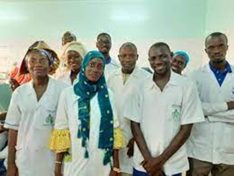  Mauvaises conditions de travail des techniciens de laboratoire: l’ UTBS dénonce l’inaction de la direction Mauvaises conditions de travail des techniciens de laboratoire: l’ UTBS dénonce l’inaction de la direction