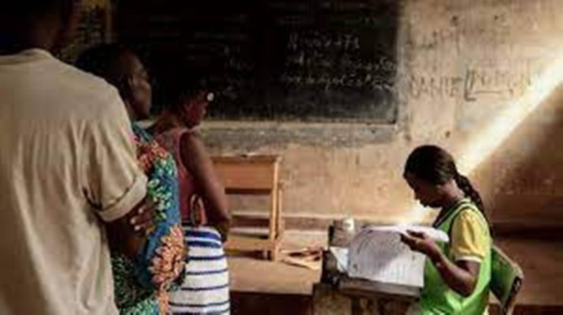 En Centrafrique, des scrutins partiels pour achever les élections législatives En Centrafrique, des scrutins partiels pour achever les élections législatives