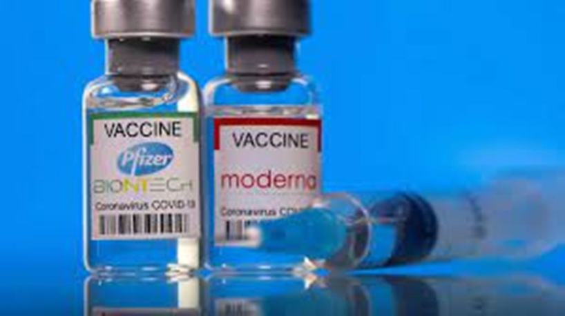 Covid-19: une troisième dose de vaccin est-elle vraiment indispensable?