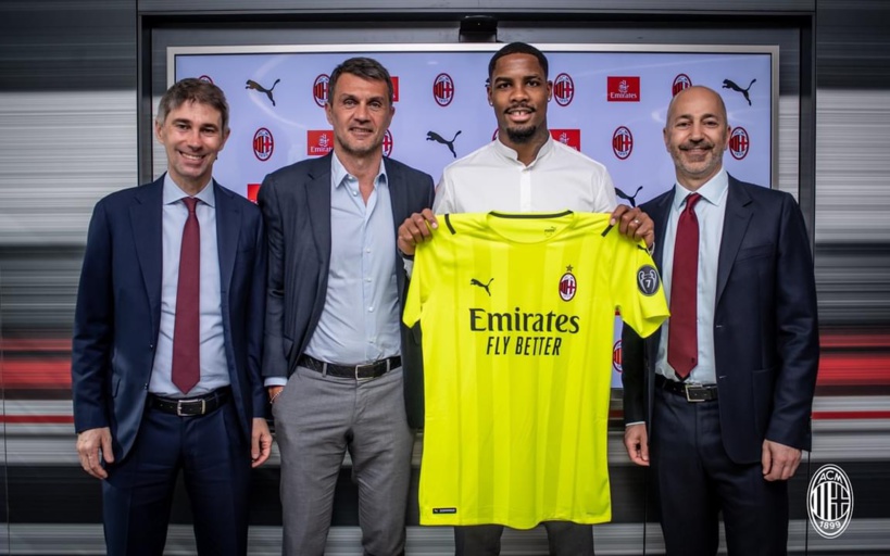 ​Officiel, Mike Maignan signe à l'AC Milan