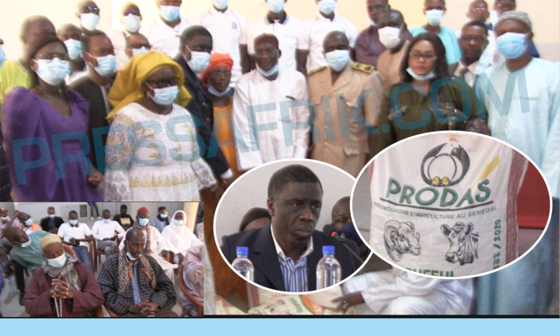 Lutte contre la divagation des animaux: l'Autoroute Avenir offre 86 tonnes d'aliments de bétail aux éleveurs en valeur 15 millions FCFA Lutte contre la divagation des animaux: l'Autoroute Avenir offre 86 tonnes d'aliments de bétail aux éleveurs en valeur 15 millions FCFA