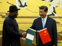 Le président nigérian Goodluck Jonathan et le président chinois Xi Jiping, le 10 juillet 2013.