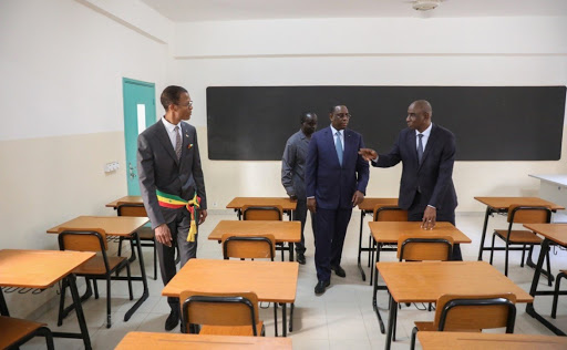 Education: Macky veut des classes préparatoires au Sénégal