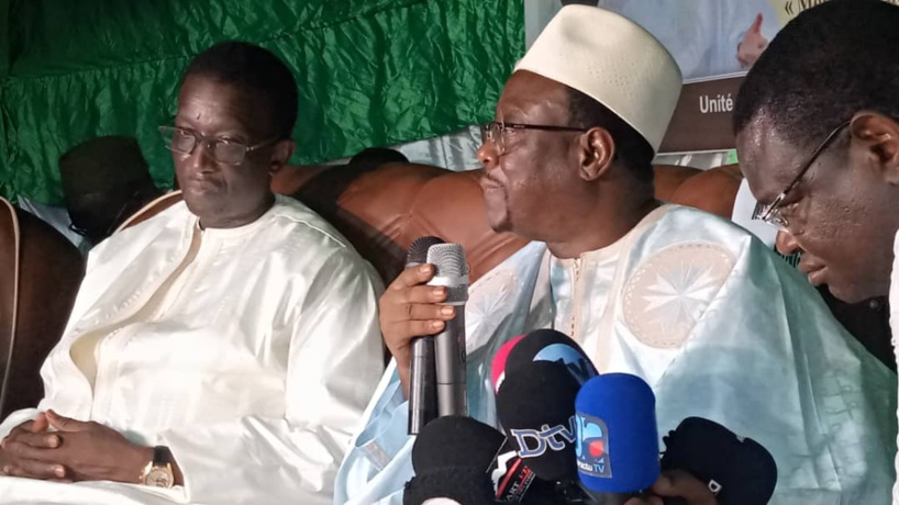 Parcelles Assainies: Mbaye Ndiaye fait la paix avec Amadou Ba et lui suggère de ne pas déclarer sa candidature Parcelles Assainies: Mbaye Ndiaye fait la paix avec Amadou Ba et lui suggère de ne pas déclarer sa candidature
