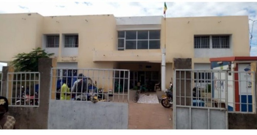 Diaobé : le projet de reconstruction de la brigade de gendarmerie divise le maire et les conseillers municipaux Diaobé : le projet de reconstruction de la brigade de gendarmerie divise le maire et les conseillers municipaux