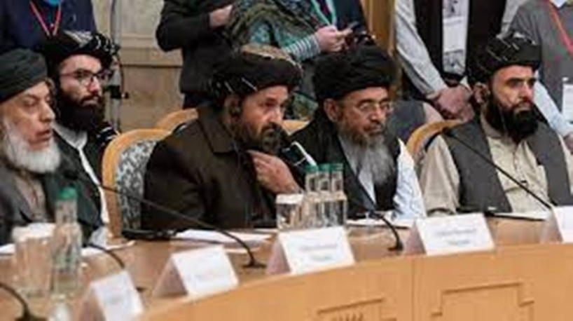 Afghanistan: influence croissante des talibans, le gouvernement en pleine débandade