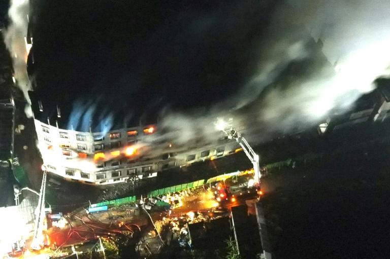 Au moins 19 morts dans l'incendie d'une usine au Bangladesh