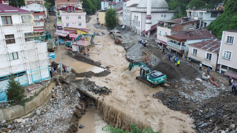 Inondations meurtrières en Allemagne: Biden présente ses «sincères condoléances» à Merkel