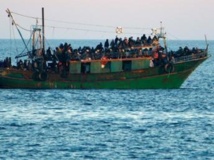 En provenance de Libye, les bateaux devaient se diriger vers Lampedusa. Reuters/Antonio Parrinello