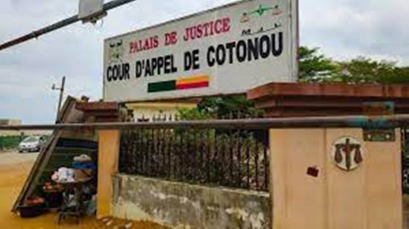 Bénin: l'activiste yoruba Sunday Igboho menacé d'extradition vers le Nigeria Bénin: l'activiste yoruba Sunday Igboho menacé d'extradition vers le Nigeria