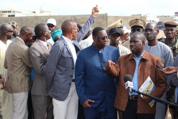 Logements sociaux de Niague : les eaux emportent les maisons en construction au lendemain de la visite de Macky Sall