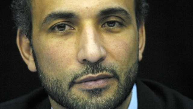 Serigne Diagne de Dakaractu porte plainte contre Tariq Ramadan