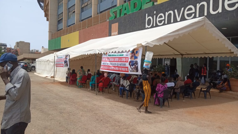 Centre de vaccination stade LSS: plus de 400 personnes ont déjà reçu le vaccin Jonhson Jonhson ce mercredi