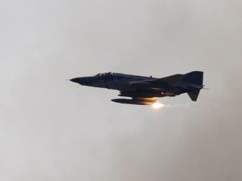 Un F4-Phantom de l'armée turque, identique à celui abattu par la Syrie vendredi 22 juin 2012. REUTERS/ Osman Orsal/Files