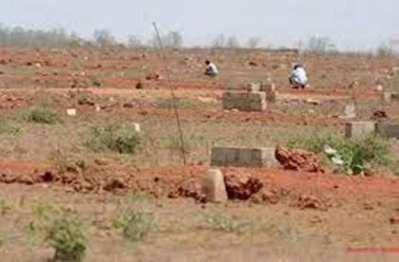 Litige foncier à Médina Wandifa: des populations accusent la municipalité de lotissement irrégulier et dénoncent l’inaction de la DESCOS Litige foncier à Médina Wandifa: des populations accusent la municipalité de lotissement irrégulier et dénoncent l’inaction de la DESCOS