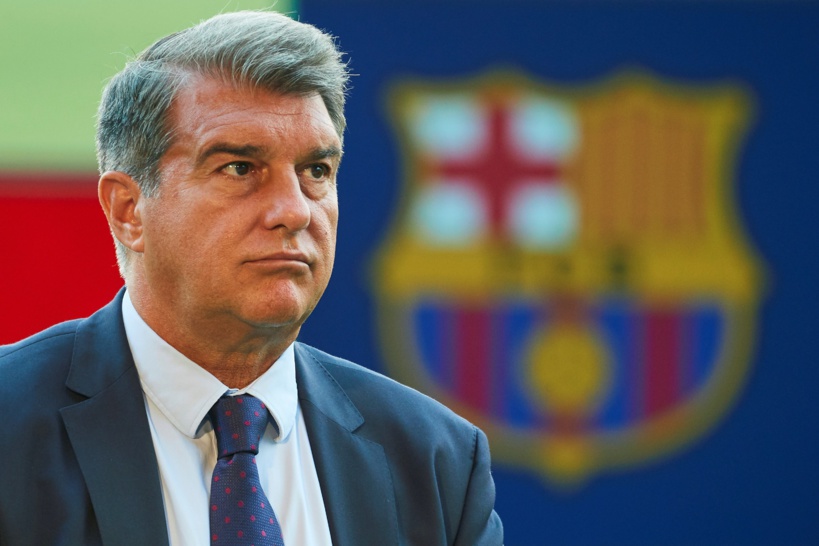 Direct Barcelone: Laporta donne les raisons du départ de Messi Direct Barcelone: Laporta donne les raisons du départ de Messi