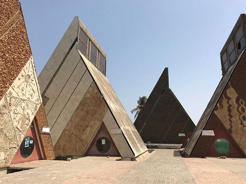 Les travailleurs se dressent en boucliers contre le «tong-tong» du Cices