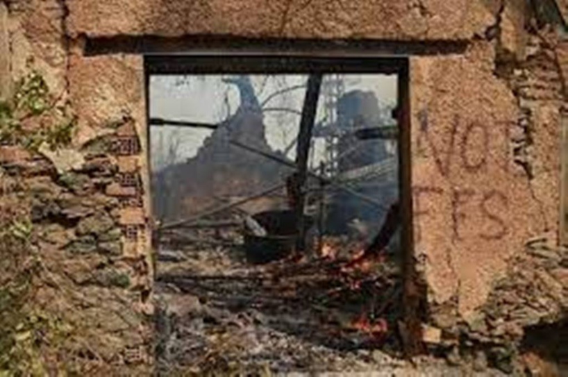 Incendies en Algérie : le bilan s’alourdit, situation alarmante en Kabylie Incendies en Algérie : le bilan s’alourdit, situation alarmante en Kabylie