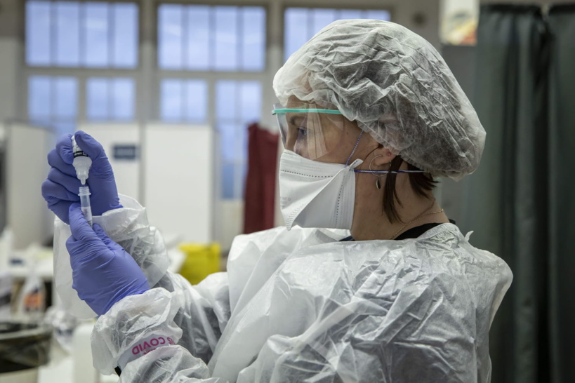 Covid-19: la fin de la gratuité des tests sans prescription interviendra «mi-octobre» en France Covid-19: la fin de la gratuité des tests sans prescription interviendra «mi-octobre» en France