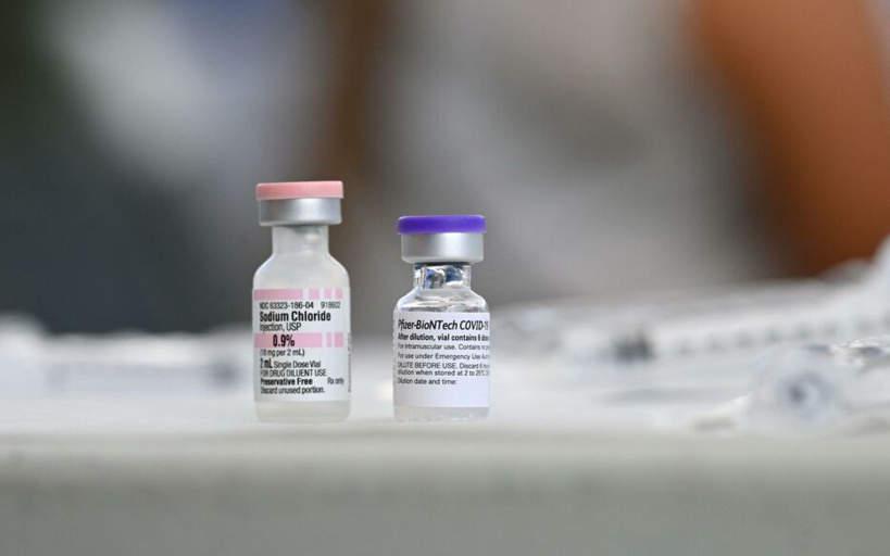 En Allemagne, l’infirmière aurait injecté de l’eau saline à la place du vaccin à près de 9 000 personnes En Allemagne, l’infirmière aurait injecté de l’eau saline à la place du vaccin à près de 9 000 personnes