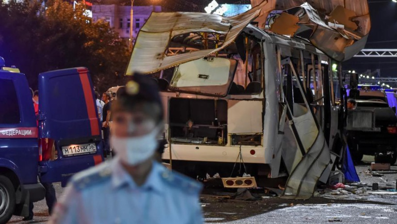 Russie : deux morts, 17 blessés dans une explosion à bord d'un bus Russie : deux morts, 17 blessés dans une explosion à bord d'un bus