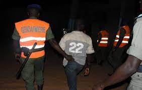 Concours de la police: deux candidats en prison pour tricherie