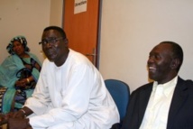 Surprise à l’UCAD: le recteur s’invite au sit-in des enseignants du SAES et apporte ses réponses