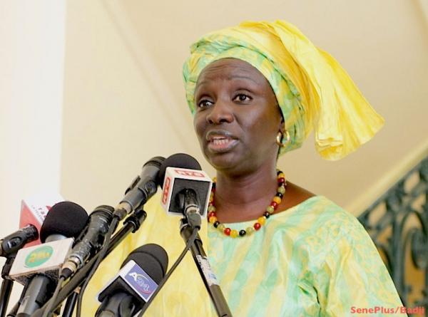 Premier Conseil des ministres du gouvernement d’Aminata Touré : quelles décisions majeures ?