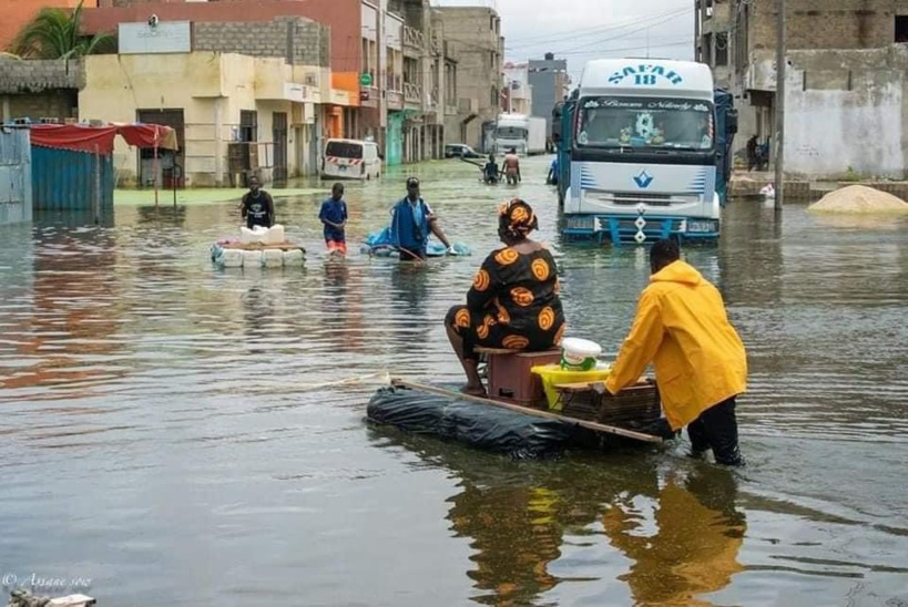 Oumar Gueye sur les inondations : « l’eau est source de développement et nous avons besoin de pluie »