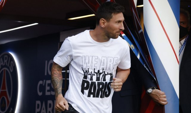 Après un passage à Barcelone ce week-end, Lionel Messi a repris l'avion pour Paris