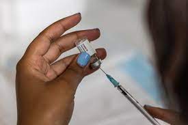 Covid en France: une 3e dose de vaccin dans les Ehpad à partir du 12 septembre
