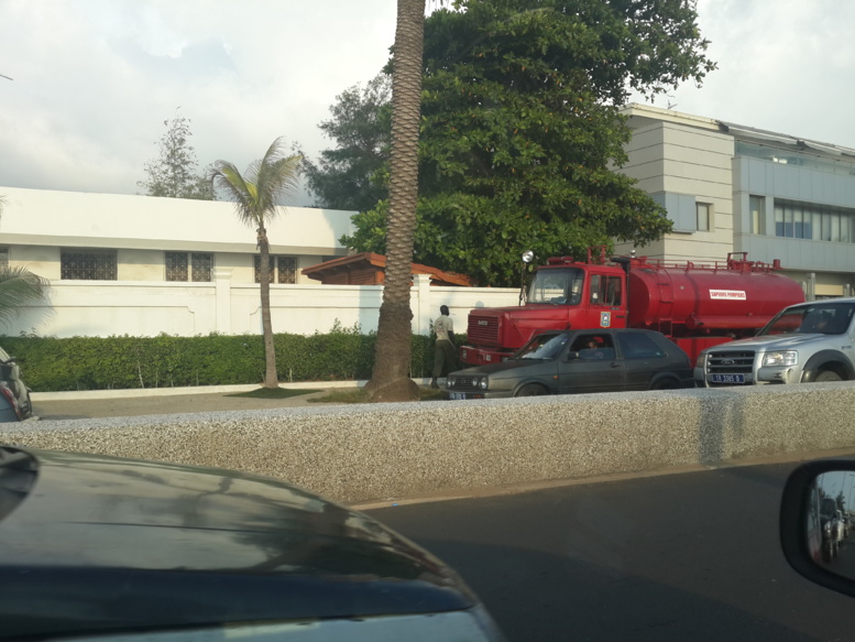 Les sapeurs pompiers étanchent la soif de Moustapha Niasse