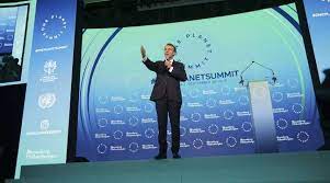 Environnement: Macron annonce un sommet «One Ocean» fin 2021 ou début 2022 en France