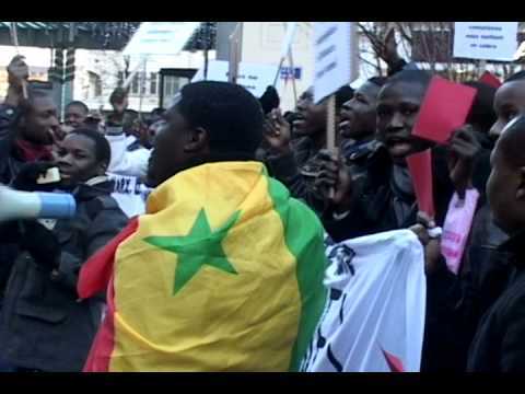 Strasbourg : la tête du consul honoraire réclamée par les Sénégalais qui attendent le président Sall...