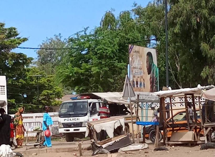 Guédiawaye quadrillé par les forces de l’ordre: pas l’ombre d’un manifestant « contre la vie chère » Guédiawaye quadrillé par les forces de l’ordre: pas l’ombre d’un manifestant « contre la vie chère »
