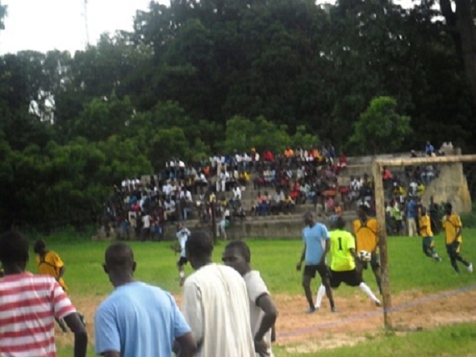Drame à Ziguinchor : un jeune footballeur décède en pleine séance d’entrainement