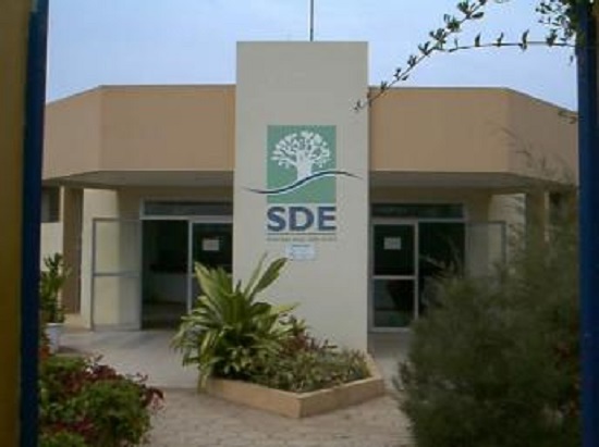 Pénurie d’eau : la SDE traduite en justice