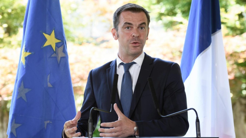 Obligation vaccinale : «3000 suspensions» de personnels soignants non vaccinés, annonce Olivier Véran