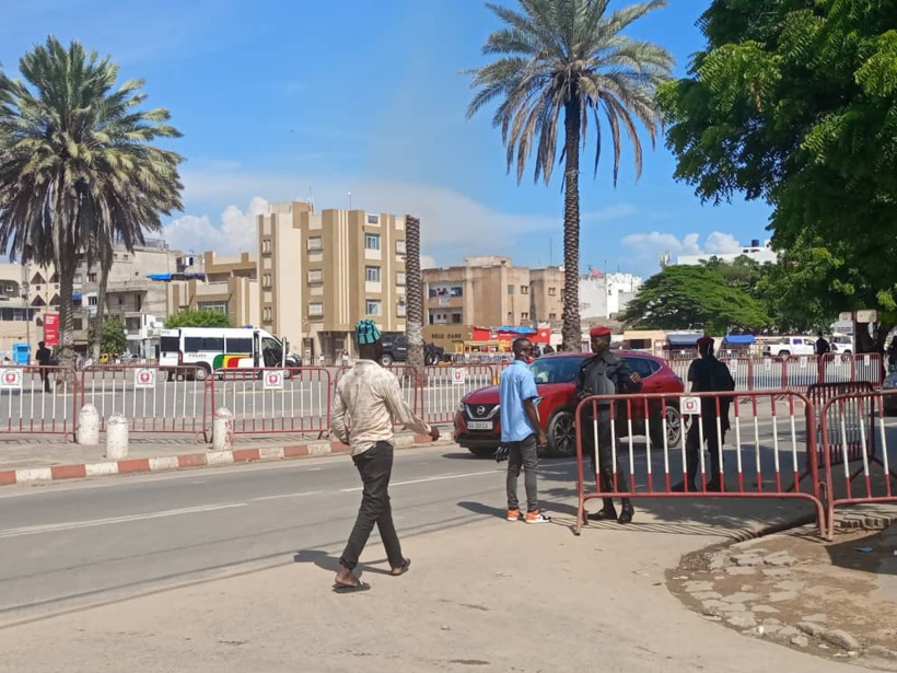 ​Manifestation contre la vie chère : la place de la Nation quadrillée, pas encore l'ombre d'un manifestant