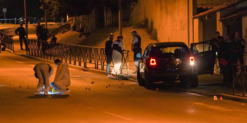 Fusillade dans une université russe: le bilan monte à huit morts (enquêteurs) Fusillade dans une université russe: le bilan monte à huit morts (enquêteurs)